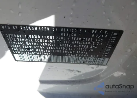 2014 Volkswagen Jetta 1.8T Se z USA, uszkodzony, nr VIN 3VWD17AJ0EM420549